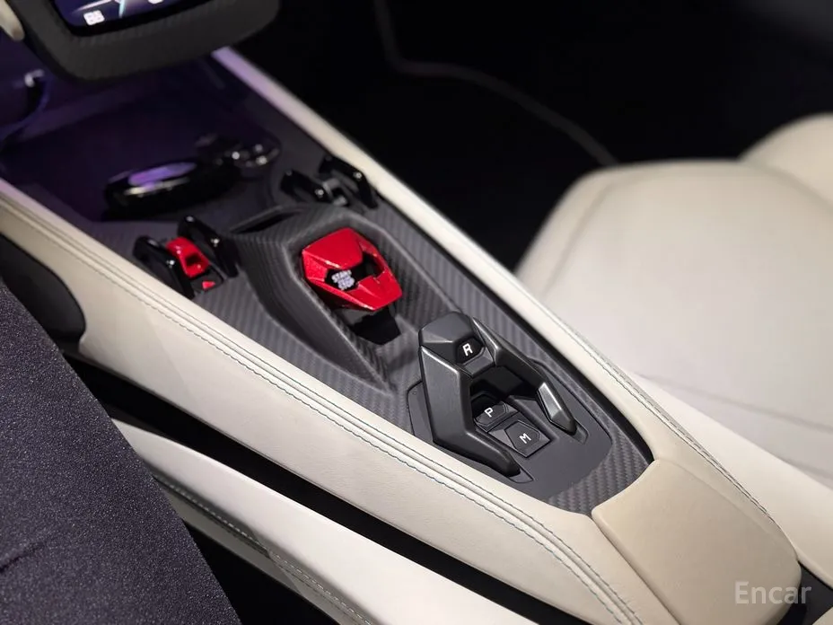 Lamborghini Revuelto 2025 6.5 V12