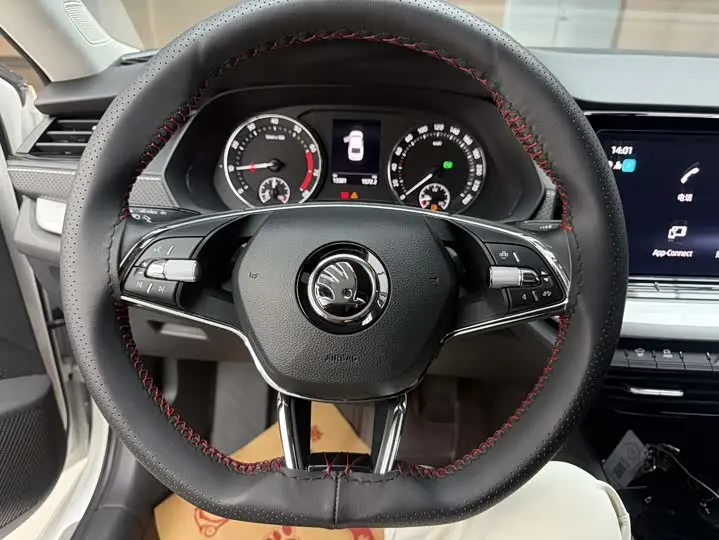 Skoda Octavia Pro 2023 2023款 改款 PRO TSI280 尊享版