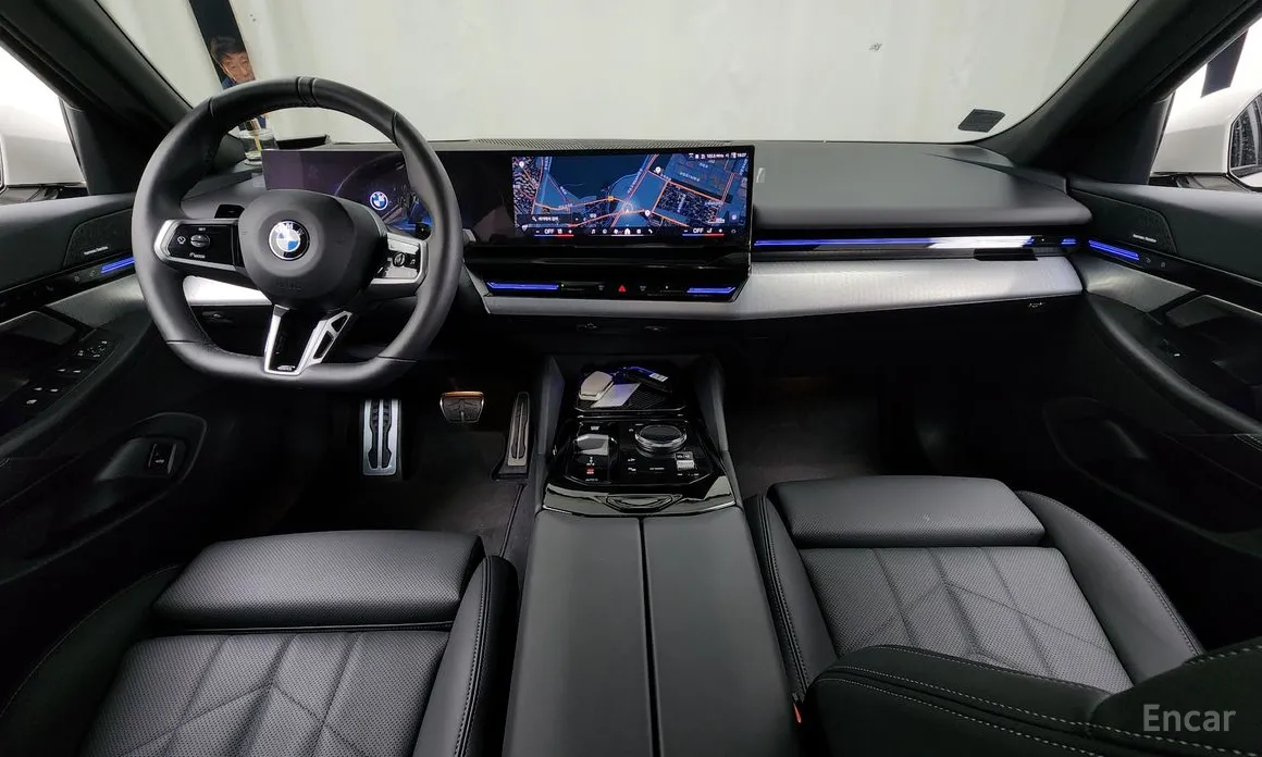 BMW 5 Series 2023 520i M Sport