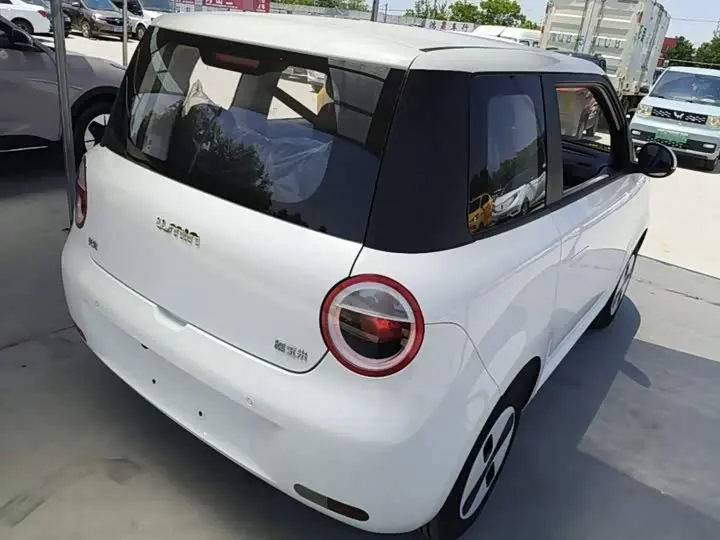 Changan Qiyuan (Nevo) Lumin 2026 2026款 宝藏版 205km 酷爱米 宁德