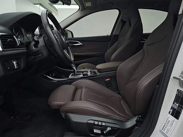 BMW 1 Series 2023 2023款 125i M运动曜夜版