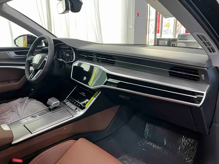 Audi A6L 2026 2026款 45 TFSI 臻选动感型