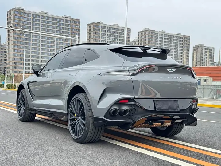 Aston Martin DBX 2025 2025款 4.0T V8 707