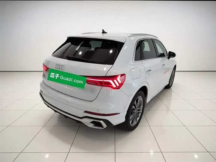 Audi Q3 2024 2024款 40 TFSI 时尚动感型