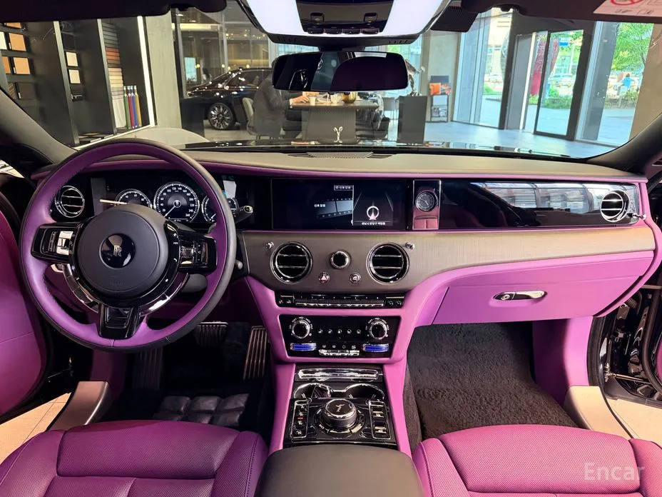 Rolls-Royce Ghost 2020 6.7 EWB V12