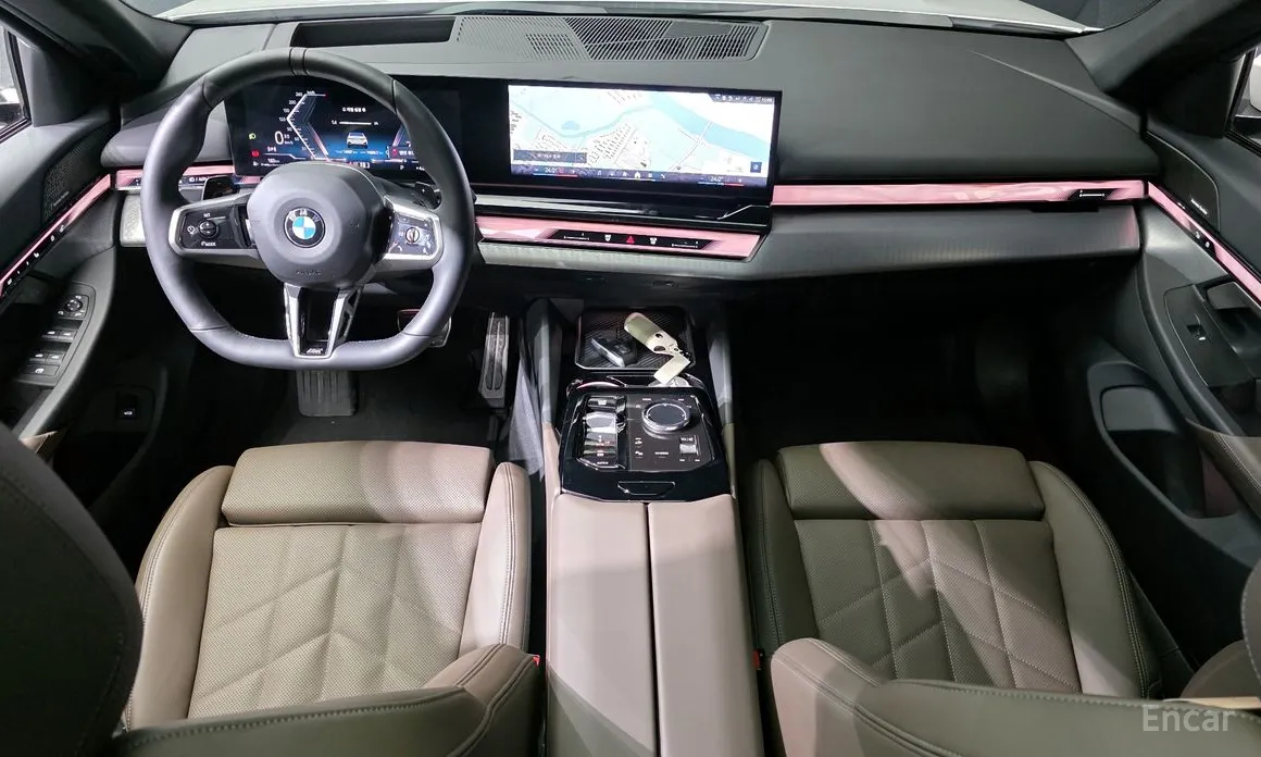 BMW 5 Series 2023 520i M Sport