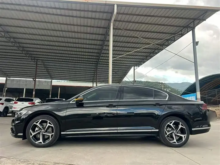 Volkswagen Magotan 2026 2026款 3000万辆甄选款 380TSI DSG豪华型