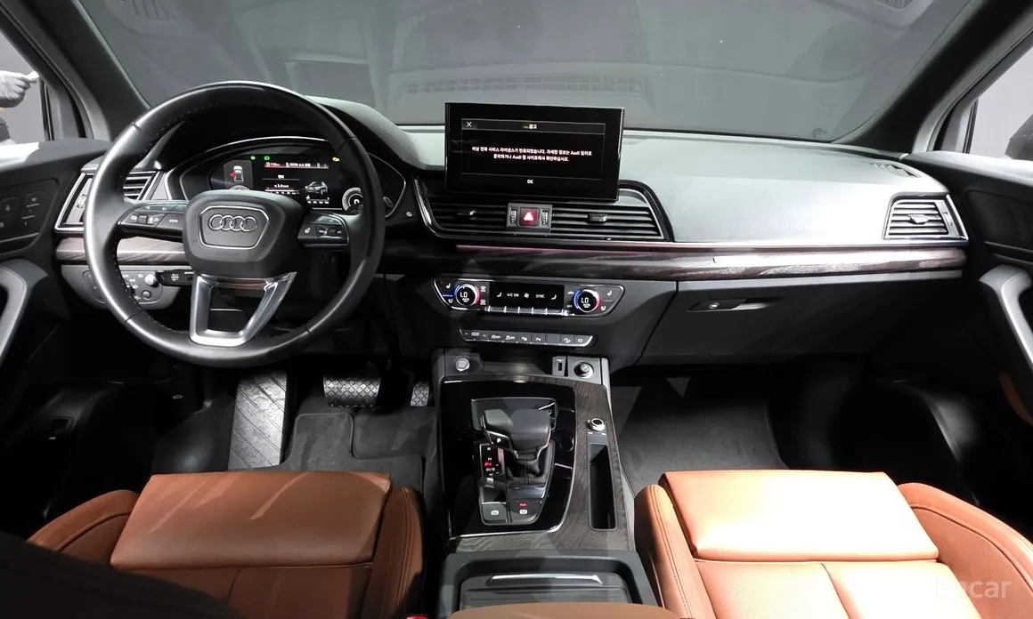 Audi Q5 2017 45 TFSI Quattro Premium Sportback