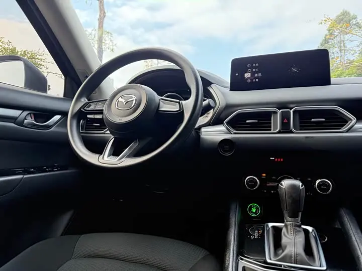 Mazda CX-5 2025 2025款 2.0L 自动两驱舒适型