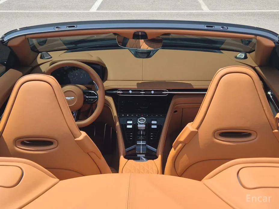 Aston Martin DB12 2023 4.0 V8 Volante