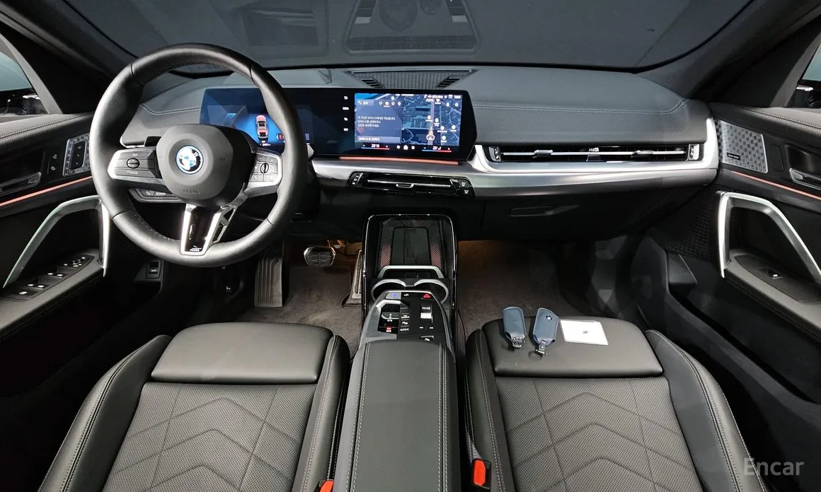 BMW iX2 2025 eDrive 20 M Sport