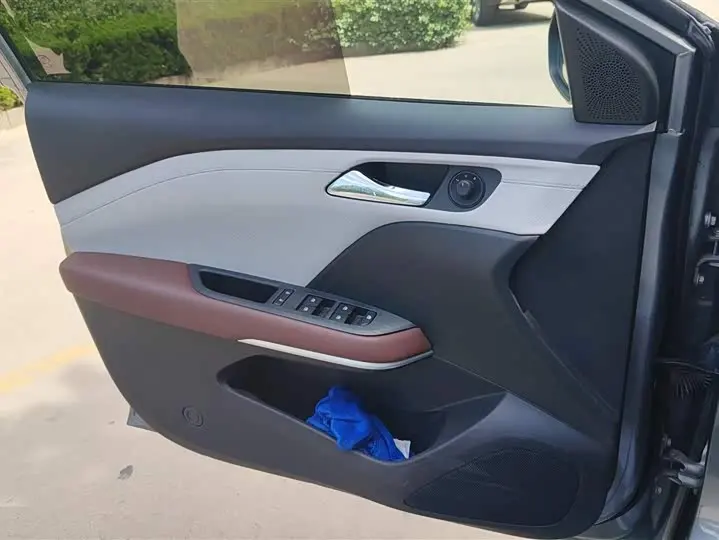Chevrolet Monza 2024 2024款 1.5L 双离合悦享版