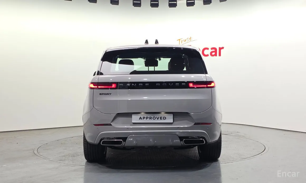 Land Rover Range Rover Sport 2022 P550E Dynamic HSE