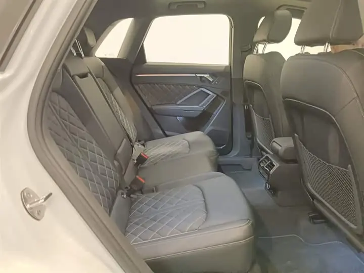 Audi Q3 2024 2024款 35 TFSI 时尚动感型