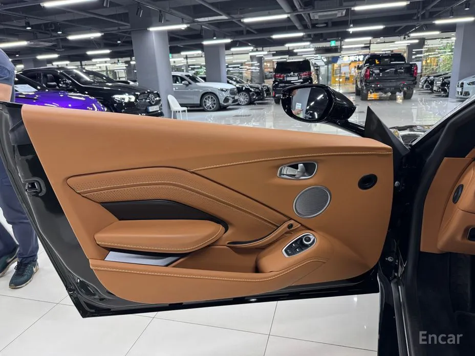 Aston Martin Vantage 2018 4.0 V8 Coupe