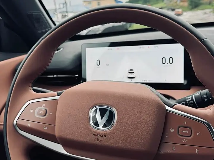 Changan UNI-Z 2026 2026款 1.5T 畅行版