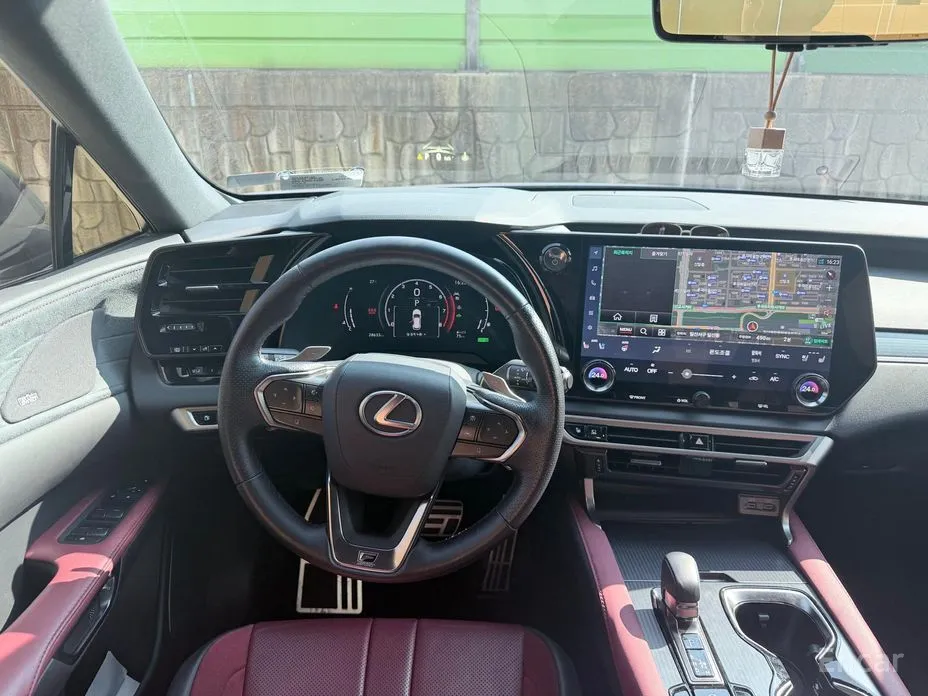 Lexus RX 2023 F-Sport