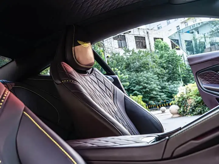 Aston Martin DB12 2023 2023款 4.0T V8 Coupe