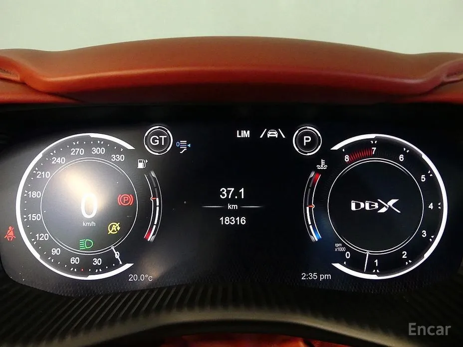 Aston Martin DBX 2020 4.0 V8