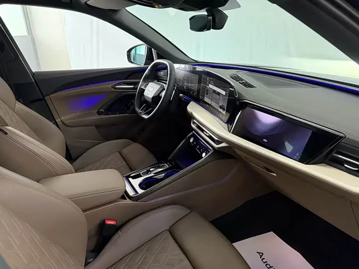 Audi Q5L 2026 2026款 2.0T 千万用户专享版