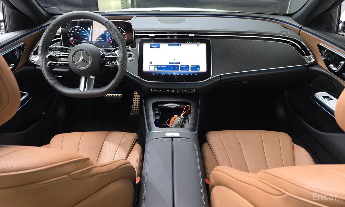 Mercedes-Benz E-Class 2024 E200 AMG Line