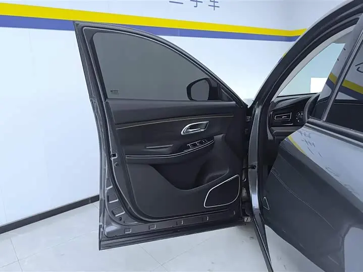 Changan Oshan X7 Plus 2023 2023款 畅享版 1.5T自动智享型 7座