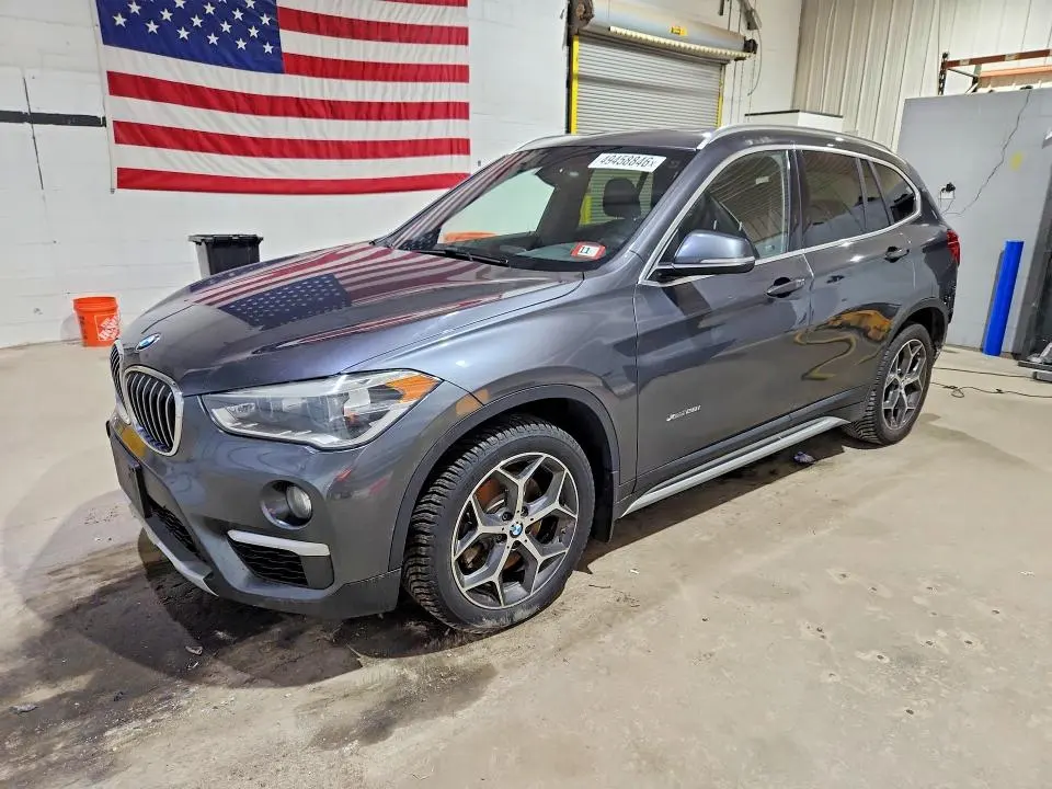 BMW X1 2016 VIN WBXHT3Z30G4A50527