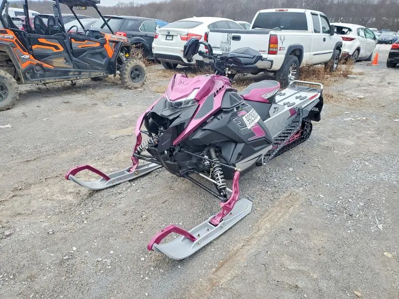ARCTIC-CAT ZR858 137 2026