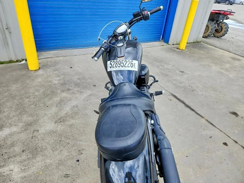 YAMAHA XVS1300 2017