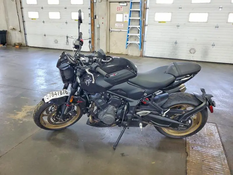 TRIUMPH TRIDENT 90 2026