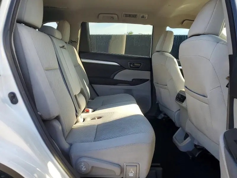 TOYOTA HIGHLANDER 2016 VIN 5TDZKRFH5GS166928