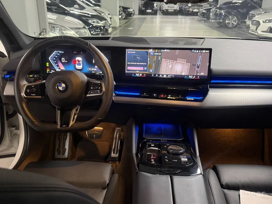 BMW 5 Series 2023 520i M Sport