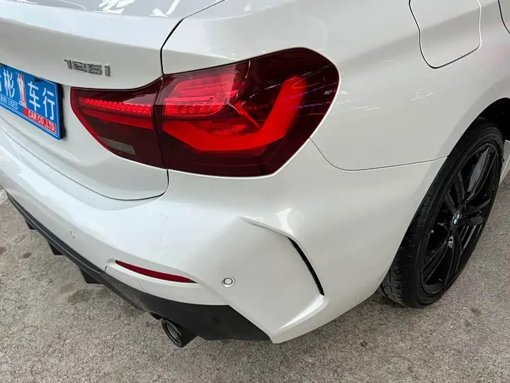 BMW 1 Series 2023 2023款 125i M运动曜夜版