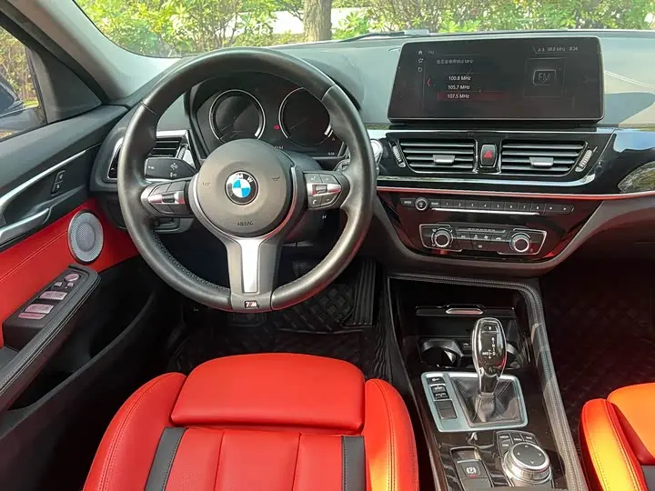 BMW 1 Series 2023 2023款 125i M运动曜夜版