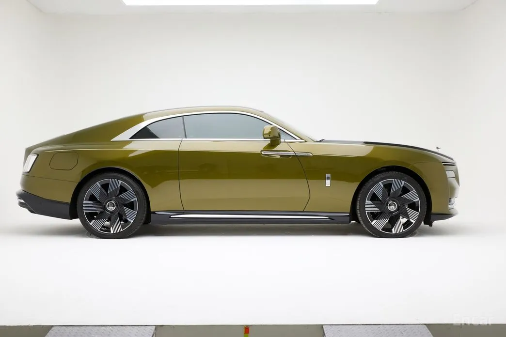 Rolls-Royce Spectre 2023 Coupe