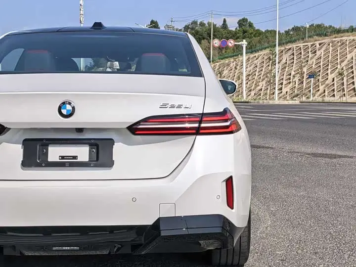 BMW 5 Series 2026 2026款 525Li M运动套装