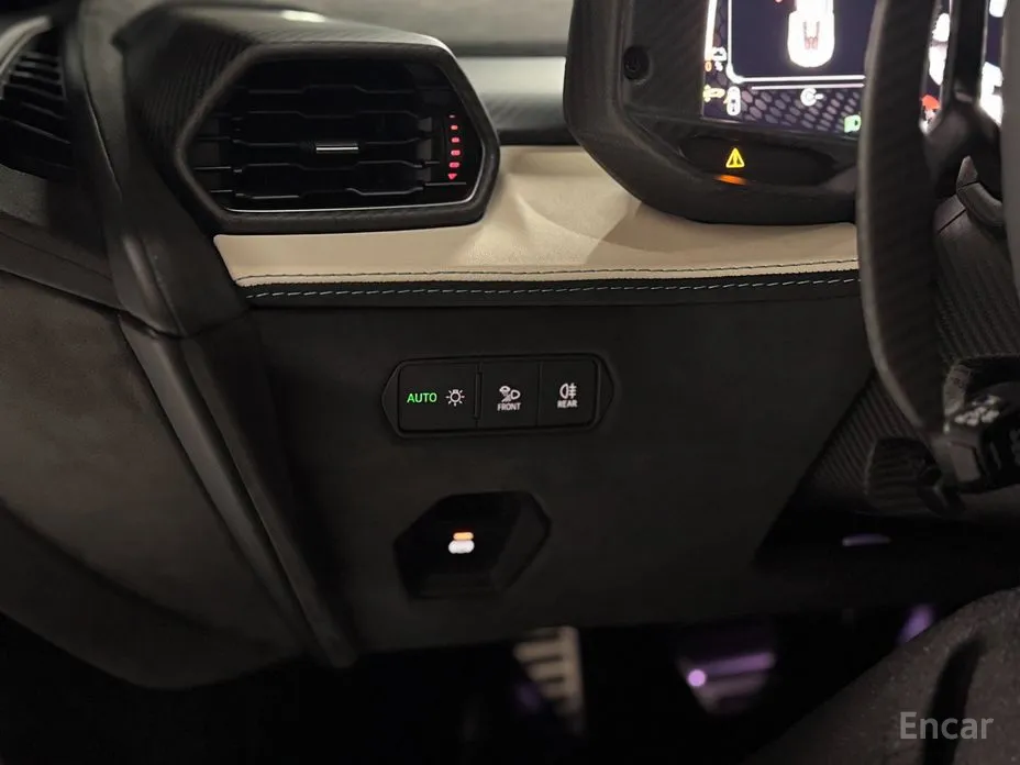Lamborghini Revuelto 2025 6.5 V12