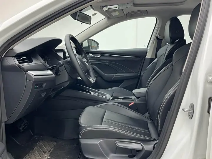 Skoda Octavia Pro 2023 2023款 改款 PRO TSI280 尊享版