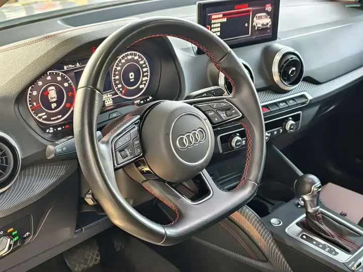 Audi Q2L 2024 2024款 35TFSI 豪华动感型