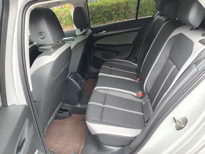 Volkswagen Golf 2025 2025款 300TSI Pro