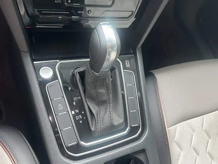 Volkswagen Magotan 2026 2026款 3000万辆甄选款 380TSI DSG豪华型