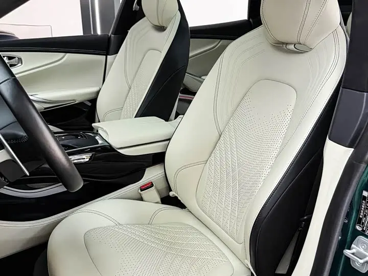 Aston Martin DBX 2023 2023款 3.0T STRAIGHT-SIX