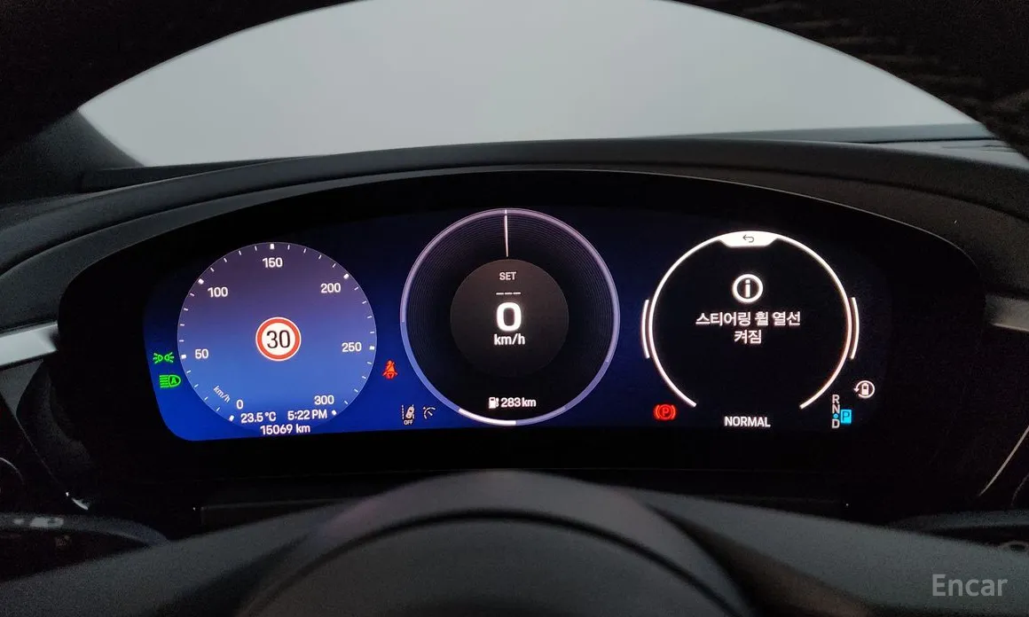 Porsche Macan 2024 Base 4