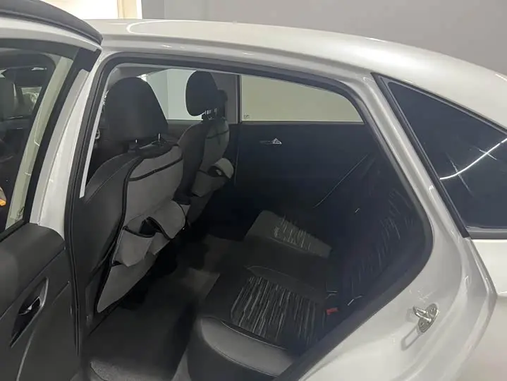 Chevrolet Monza 2024 2024款 1.5L 双离合乐享版