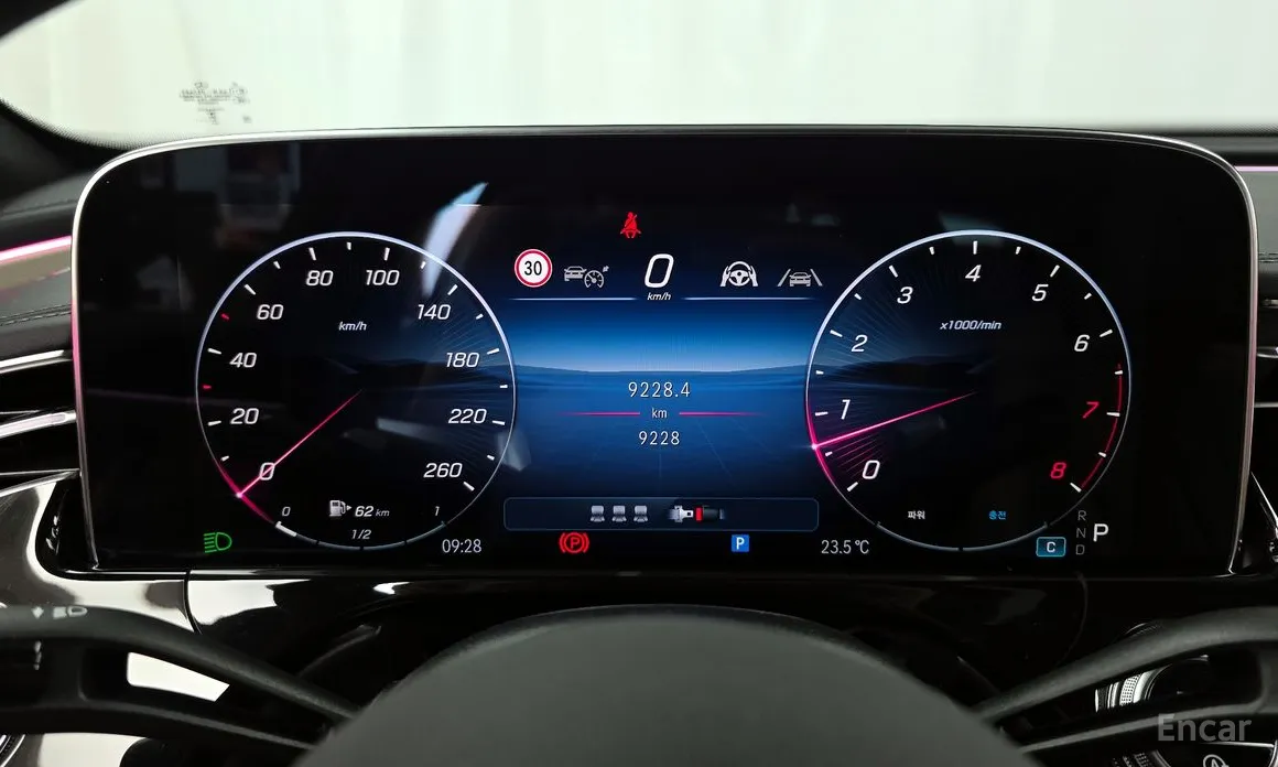 Mercedes-Benz E-Class 2024 E300 4MATIC AMG Line