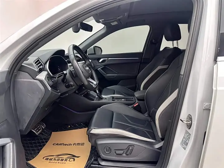 Audi Q3 2024 2024款 40 TFSI 时尚动感型