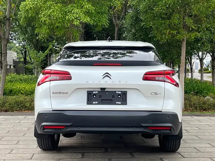 Citroen C5 X 2025 2025款 1.6T 海外版