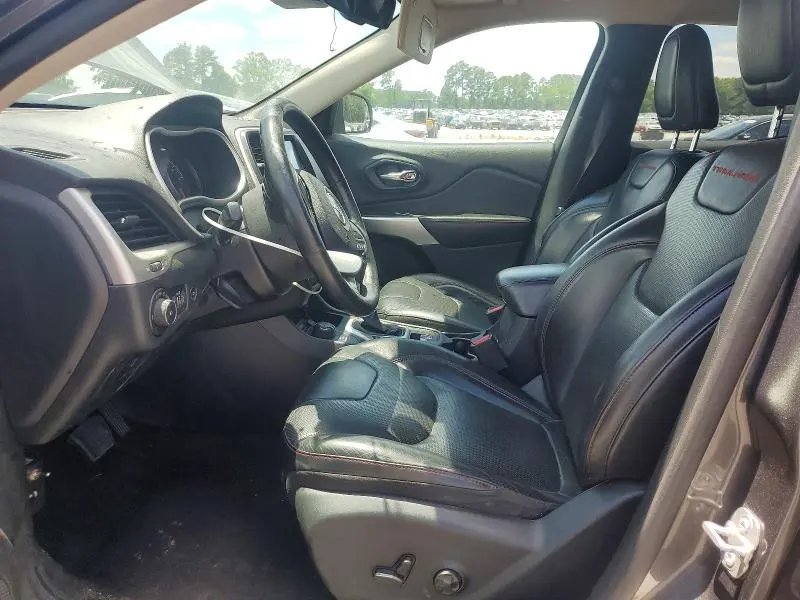 JEEP CHEROKEE 2018 VIN 1C4PJMBX9JD610454