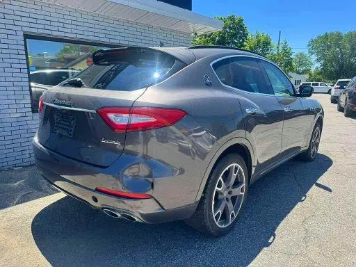 MASERATI ALL OTHER 2018 VIN ZN661YUS3JX269795