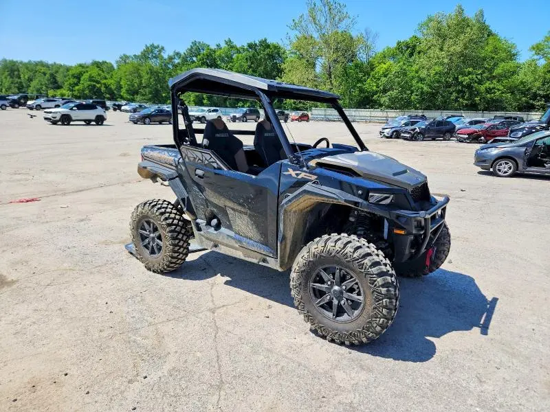 POLARIS SIDEBYSIDE 2023